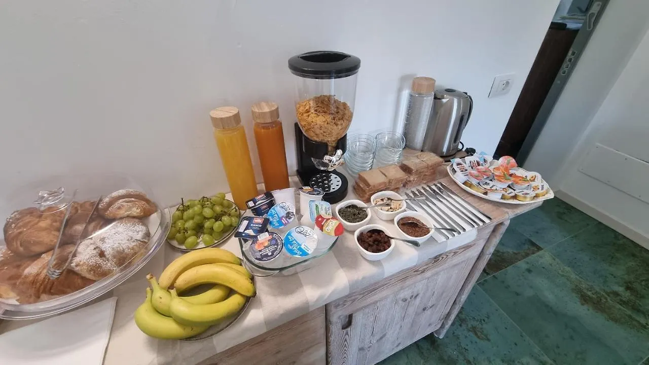 Antica Dimora Dei Gelsi Bed & Breakfast Manerba del Garda
