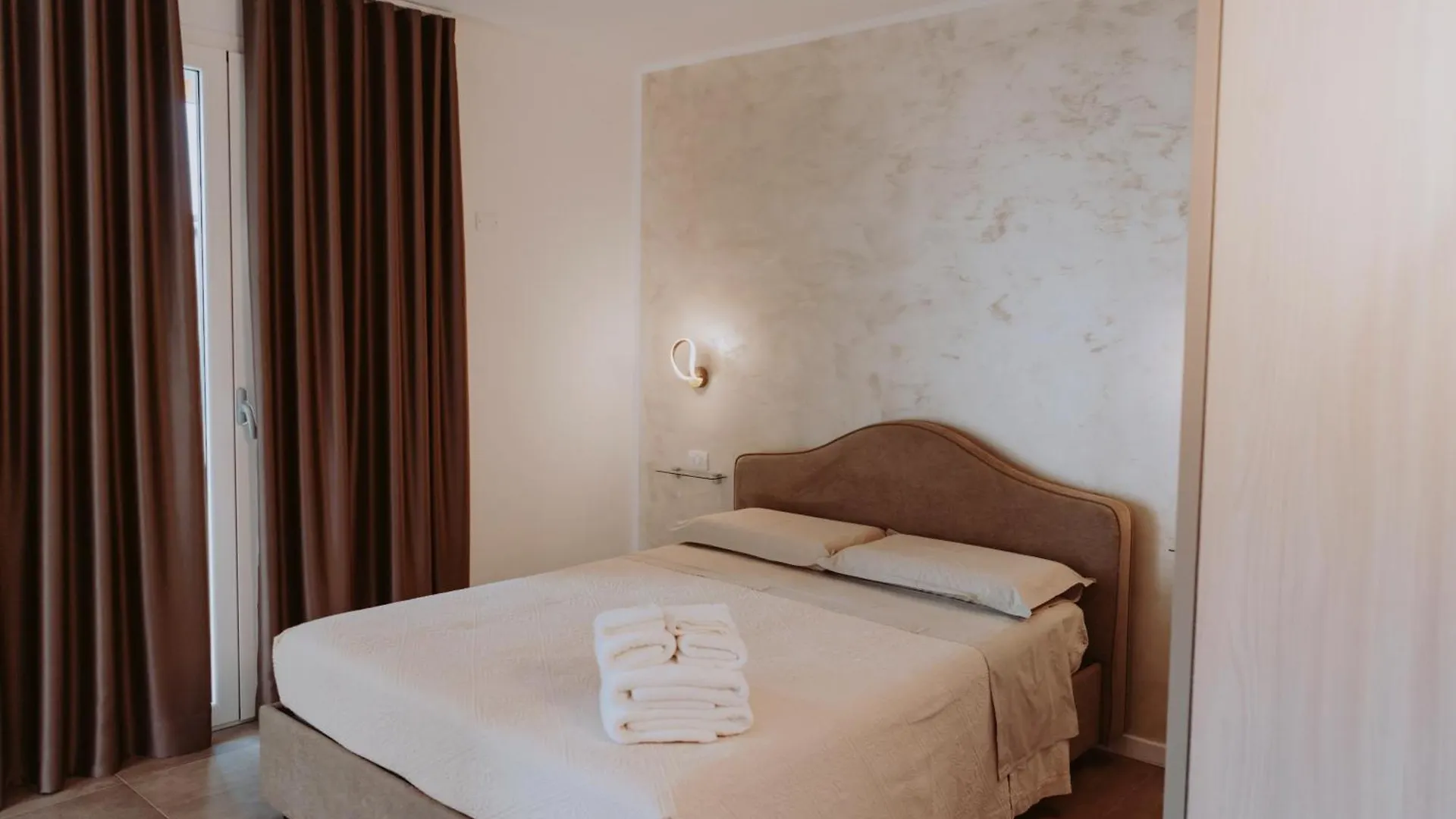Antica Dimora Dei Gelsi Bed & Breakfast Manerba del Garda