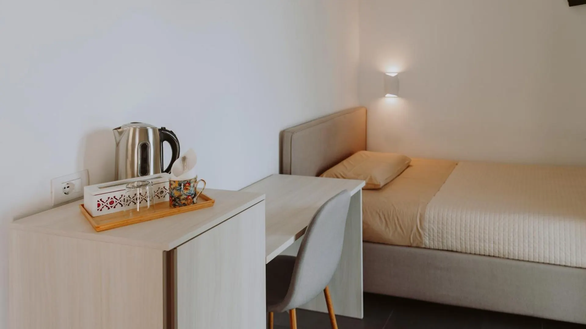 Antica Dimora Dei Gelsi Bed & Breakfast Manerba del Garda Italy